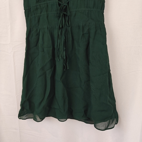 Reformation Grady Deep V Neck Puff Sleeves Mini Dress In Forest Size 4 Women's - Picture 4 of 11